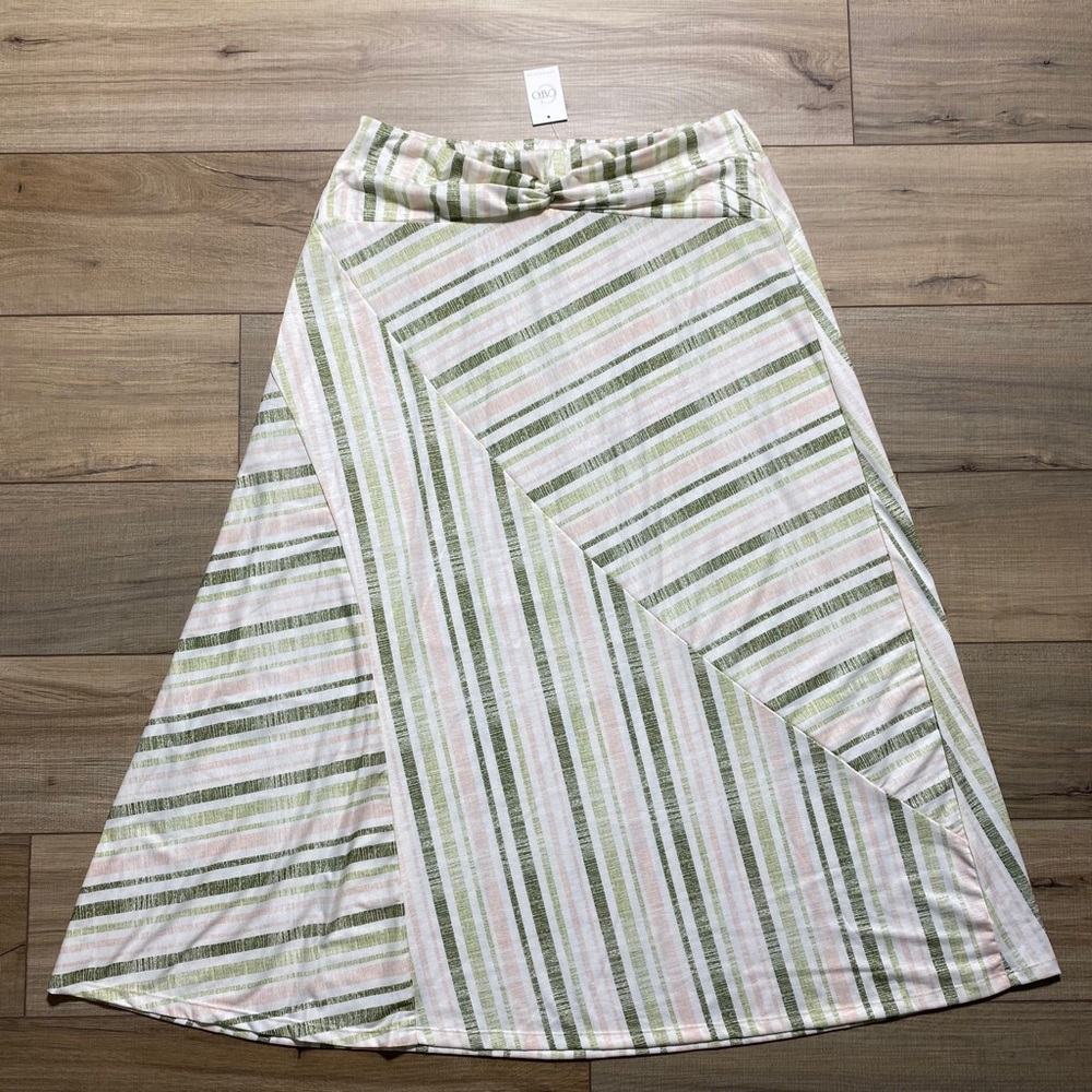 Cato Est 1946 Womens‎ Diagonal Striped Maxi Skirt Size Large Cream Green Pink